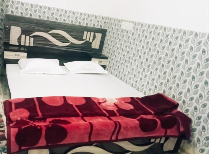 Nirmala Sadan Home Stay Ayodhya Dham エクステリア 写真